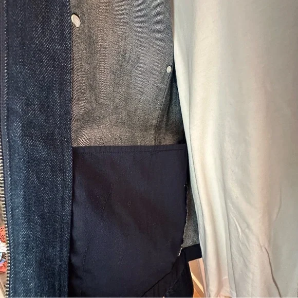 Uniqlo Women Navy Boyfriend Denim Jacket with Black Corduroy Collar Like New - Picture 5 of 7